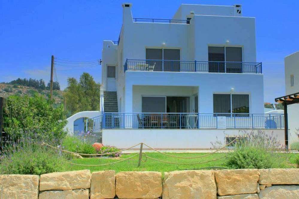 Blue Coral Beach Villas Пафос Екстер'єр фото